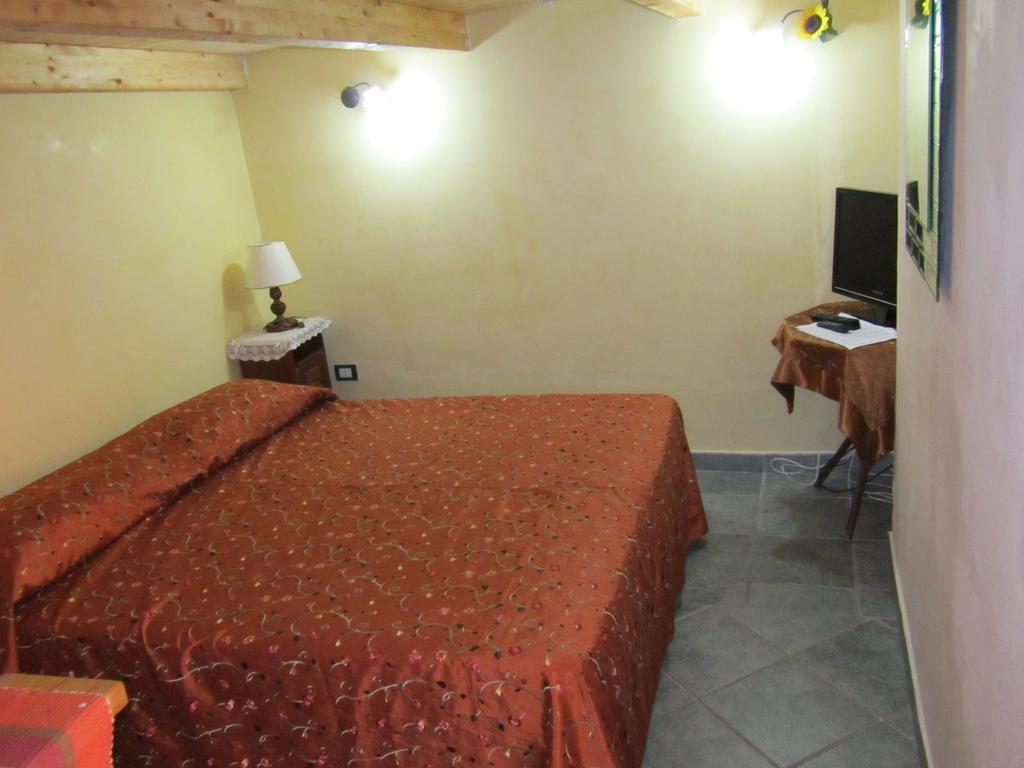 B&B Casa Dei Mille Pizzo (Calabria) Quarto foto